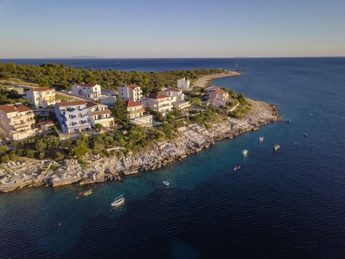 Villa Gorica Apartments Razanj Luaran gambar